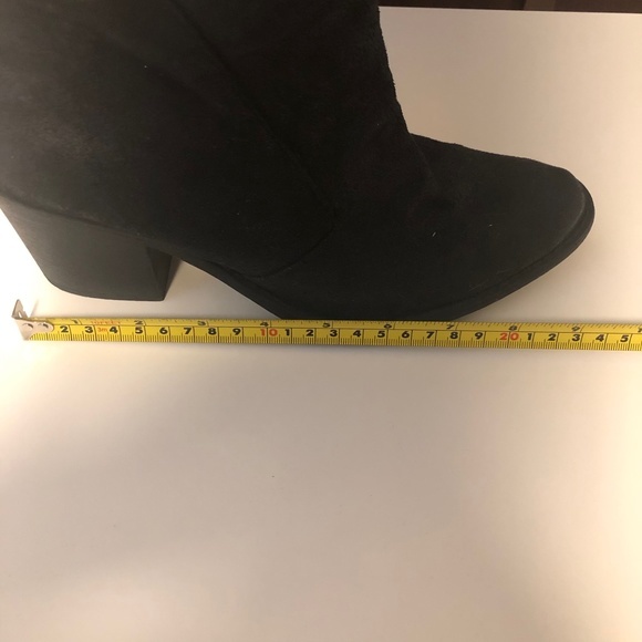 QUPID Black Heeled Bootie Shoes ((unknown size)) - Picture 9 of 9